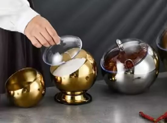 Picture of CHAFFEX GOLD OBLIQUE BOWL W/COVER MED