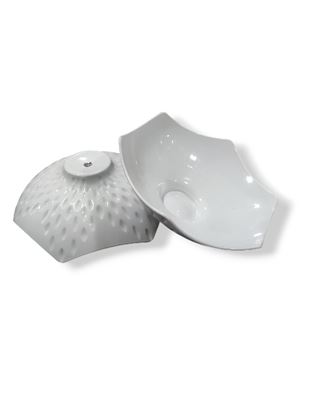 Picture of MUSKAN GOLD FISH PLATTER 14 WHITE