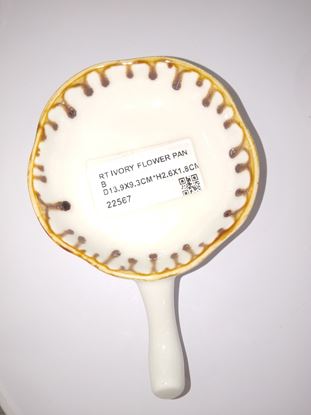 Picture of ARIANE RT IVORY FLOWER PAN B D13.9X9.3CM*H2.6X1.8CM